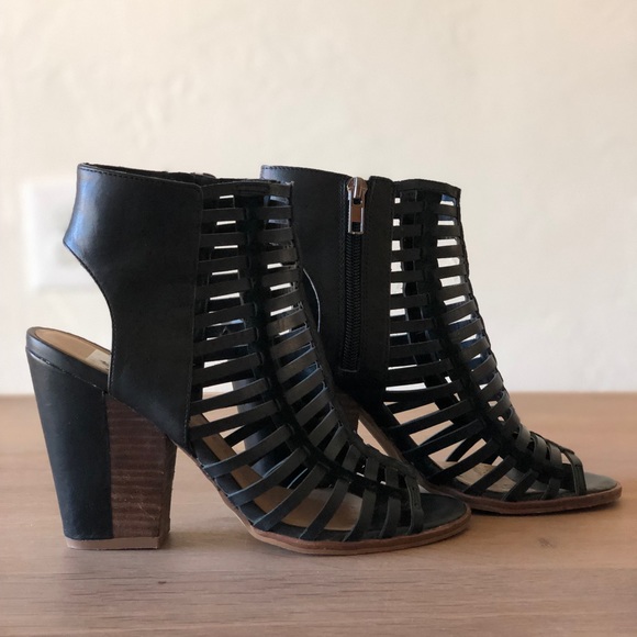 DV by Dolce Vita Gladiator Heeled Sandals - Picture 3 of 6